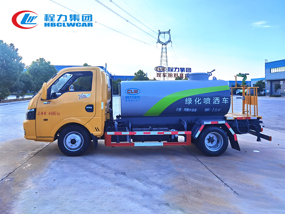 東風(fēng)途逸2.5方灑水車
