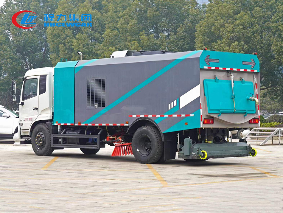東風(fēng)天錦干濕兩用吸塵車
