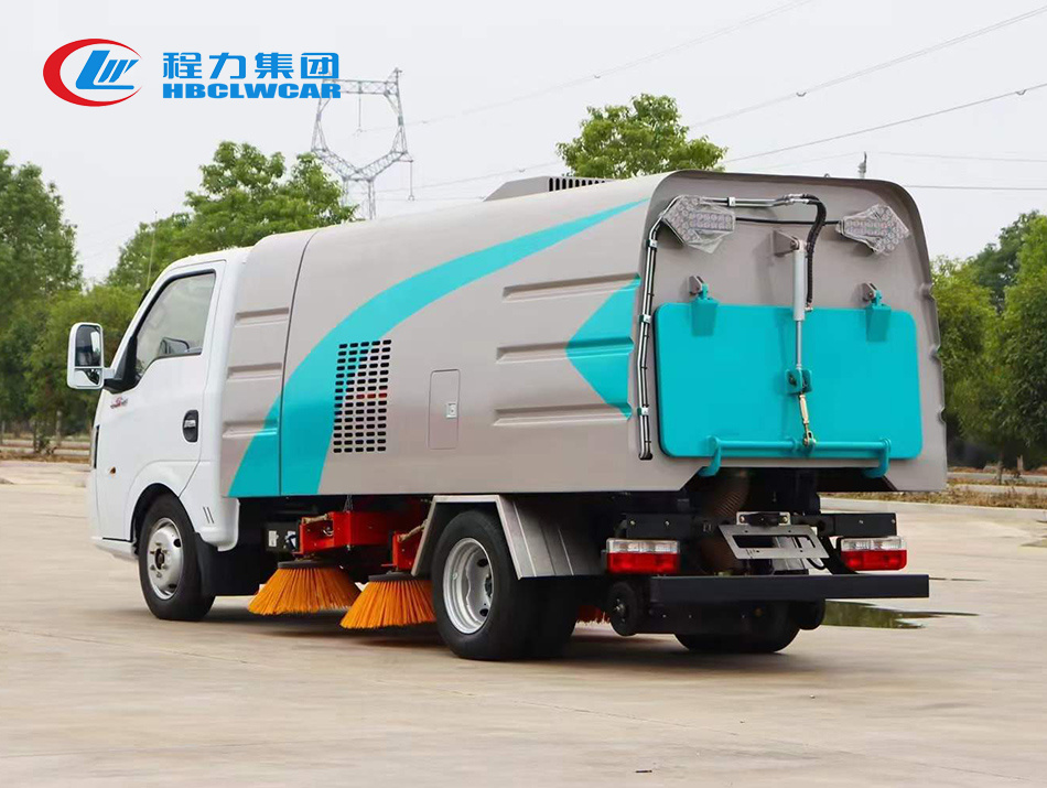 東風(fēng)途逸藍(lán)牌掃路車(chē)